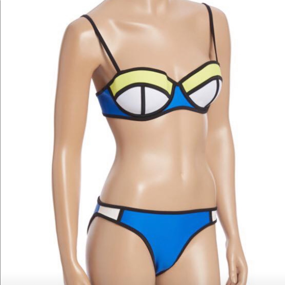 BODY BLAST COLOR BLOCK BIKINI-BRAND NEW-SIZE M